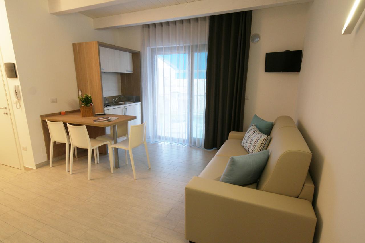 Casa Dante Bed&Breakfast Mattinata Bagian luar foto